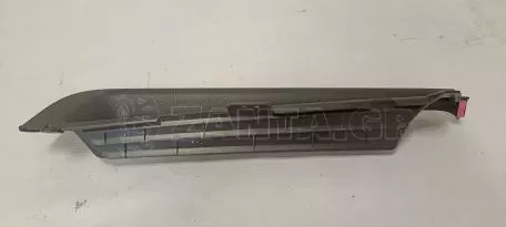 Κάλυμμα ταμπλό από Toyota Yaris - 55451-0D130 