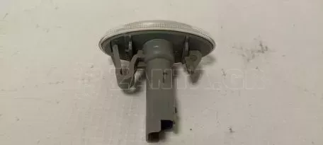 Πλευρικό φλας φτερού από Citroen C3 - 0104706 