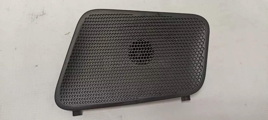 Επένδυση Αριστερού Ηχείου Ταμπλό από Toyota Aygo - 55472-0H020