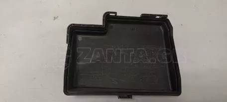Καπάκι ασφαλειοθήκης από Toyota Yaris - 82662-52801 