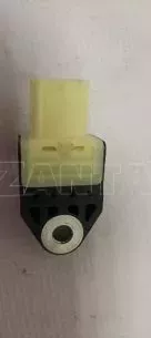 Αισθητήρας Αερόσακου Δεξιά Πλευρά από Toyota Yaris - 89831-02140 425 DCL 72F 