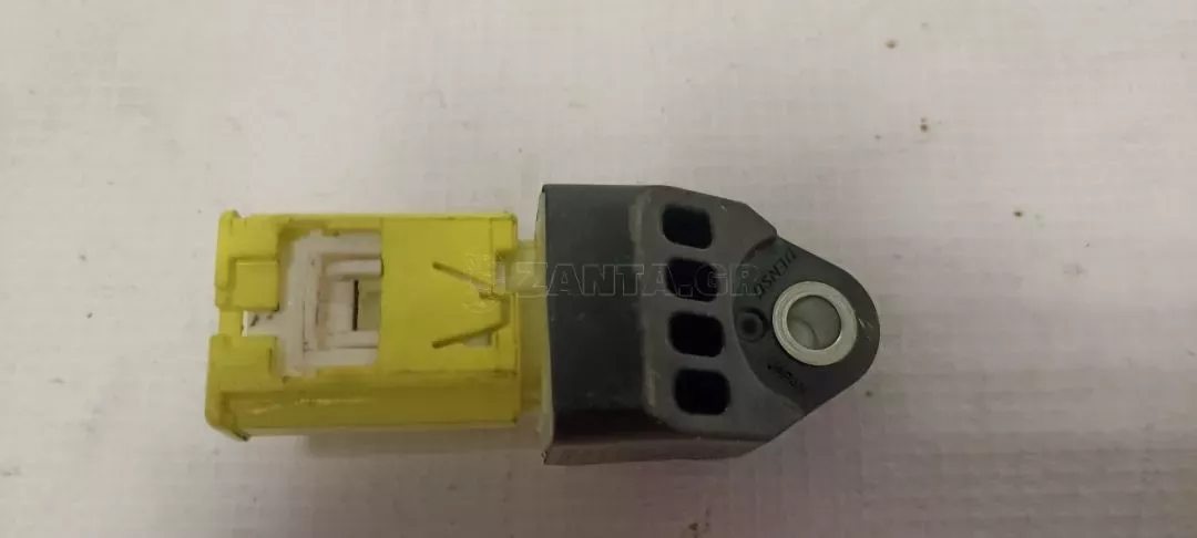 Αισθητήρας Αερόσακου Δεξιά Πλευρά από Toyota Yaris - 89831-02140 425DCQUAH