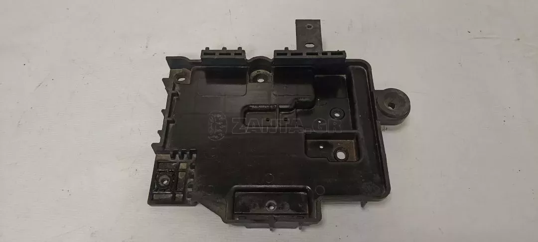 Βάση μπαταρίας από Hyundai i10 - 87150-B9100