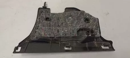 Κάτω δεξί κάλυμμα του ταμπλό από Toyota Yaris - 55607-0D050 55642-0D050 