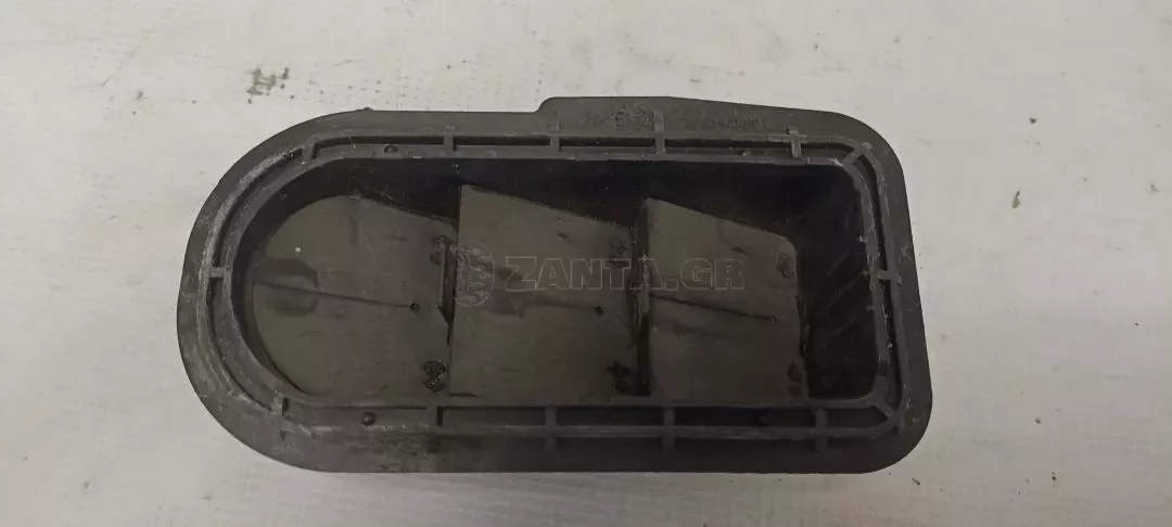 Πίσω Εξαερισμός από TOYOTA YARIS - 62930-0D010