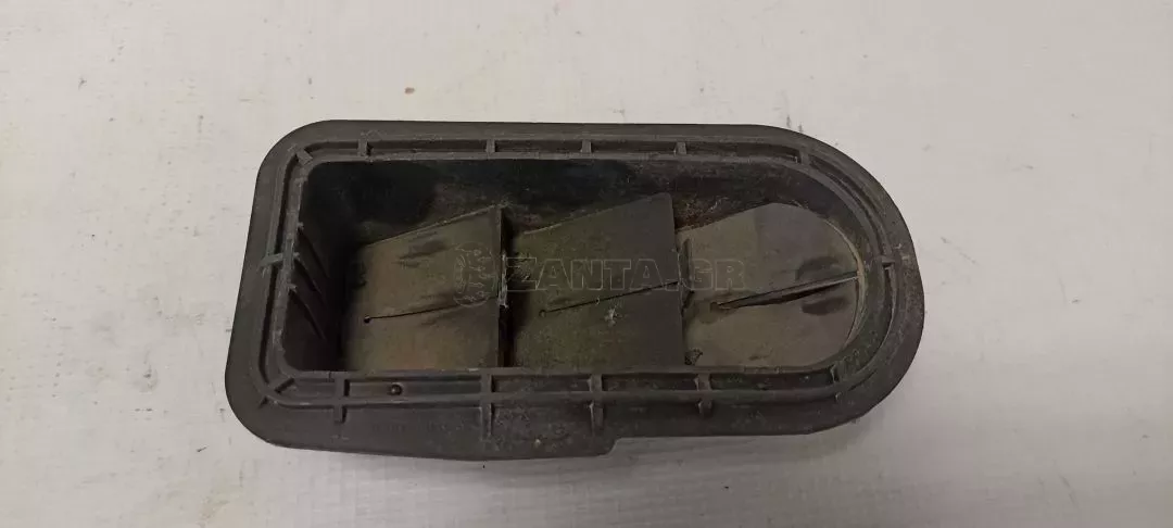 Πίσω Εξαερισμός από TOYOTA YARIS - 62930-0D010