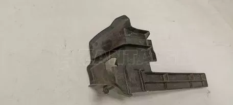 Πλαϊνός Αεραγωγός ψυγείου δεξιά από Toyota Yaris - 16691-0Y010 16691-0Q010 