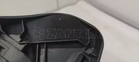 Πλαστικό κάλυμμα στήριξης καθίσματος από Toyota Yaris - 72137-0D110 