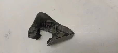 Πλαστικό κάλυμμα στήριξης καθίσματος από Toyota Yaris - 72137-0D110 