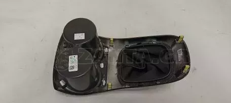 Κονσόλα κεντρική  με φούσκα λεβιέ από Toyota Aygo - 58804-0H020 
