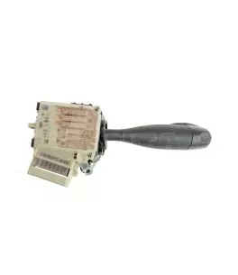 ΔΙΑΚΟΠΤΗΣ ΓΙΑ TOYOTA YARIS 2001+ /RAV 4 II 2000+ /COROLLA 2001+ ΛΕΒΙΕΣ ΦΩΤΩΝ ΦΛΑΣ orig.8414052020 