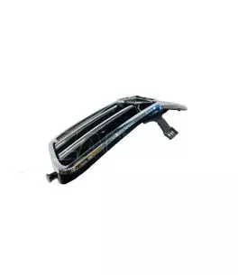 Μάσκα Για Mercedes-Benz C-Class W204 07-14 Amg C63 Look Με 2 Γρίλιες Μαύρο/Χρώμιο 1 Τεμάχιο 