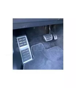 Πεντάλ Αλουμινίου Κουμπωτά Και Footrest Για Audi A1 8X / A3 8V / TT 8S / Q2 / Seat Leon 5F / VW Golf 7 / Passat B8 / Tiguan / To 