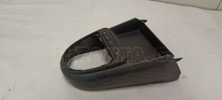 Πολυλειτουργικός Διακόπτης Κονσόλας από Hyundai i10 - 84681-K7000 299213240 