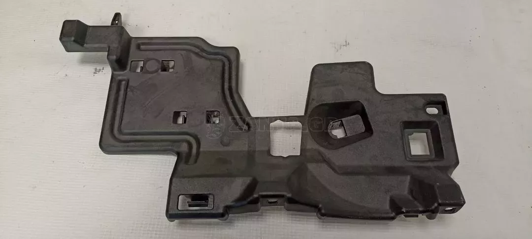 Κάτω Κάλυμμα Ταμπλό από Toyota Yaris - 55606-0D050 85LHD-1