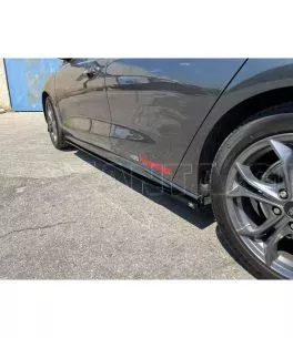 Επιπρόσθετα Μαρσπιέ Ford Focus Mk4 ST / ST-Line (2018-) 