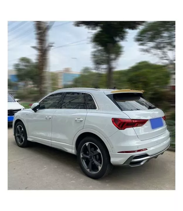 Αεροτομή οροφής για Audi Q3 (2019+)- μαύρη γυαλιστερή