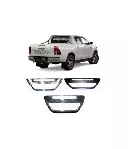 Toyota Hilux (Revo) 2015+ Διακοσμητικές Χούφτες/Γρίλιες Πίσω Πόρτας 
