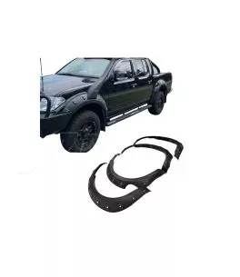 Nissan Navara (D40) 2005-2011 Φρύδια Τροχών Μαύρα Με Διακοσμητικές Βίδες 