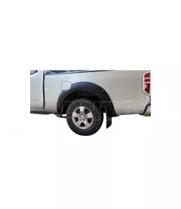 Nissan Navara (D40) 2005-2011 Φρύδια Τροχών Μαύρα Με Διακοσμητικές Βίδες 