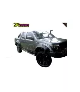 Nissan Navara (D40) 2005-2011 Φρύδια Τροχών Μαύρα Με Διακοσμητικές Βίδες 