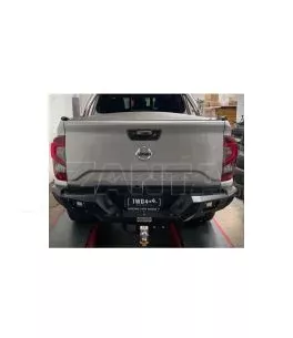 Nissan Navara (NP300) 2015+ Σιδερένιος Οπίσθιος Προφυλακτήρας Τύπου [Hamer] 
