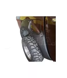 Nissan Navara NP300 2015+ Φρύδια Τροχών Μαύρα Με Διακοσμητικές Βίδες 