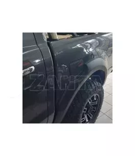 Ford Ranger (T7/Τ8) 2016-2022 Φρύδια Τροχών Μαύρα Ματ (OEM) Χωρίς Τρύπα Για Σένσορα 