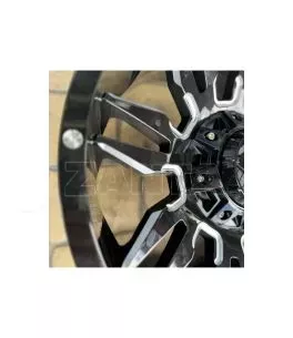 Ζάντες 18" Ιντσών 6x139.7 Μαύρο Με Ασημί Λεπτομέρειες [1737/CP7535] 