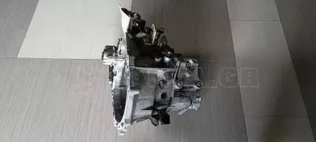 Κιβώτιο ταχυτήτων από Citroen C3 - 20V247 1704896 96323558 80 2601510-3326D48N 