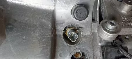 Κιβώτιο ταχυτήτων από Citroen C3 - 20V247 1704896 96323558 80 2601510-3326D48N 
