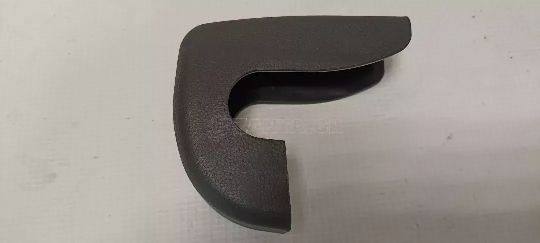 Κάλυμμα ράγας πίσω καθίσματος από Hyundai i10 - 89444-B9000