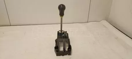 Λεβιές Ταχυτήτων από Toyota Aygo - 33530-0H030 