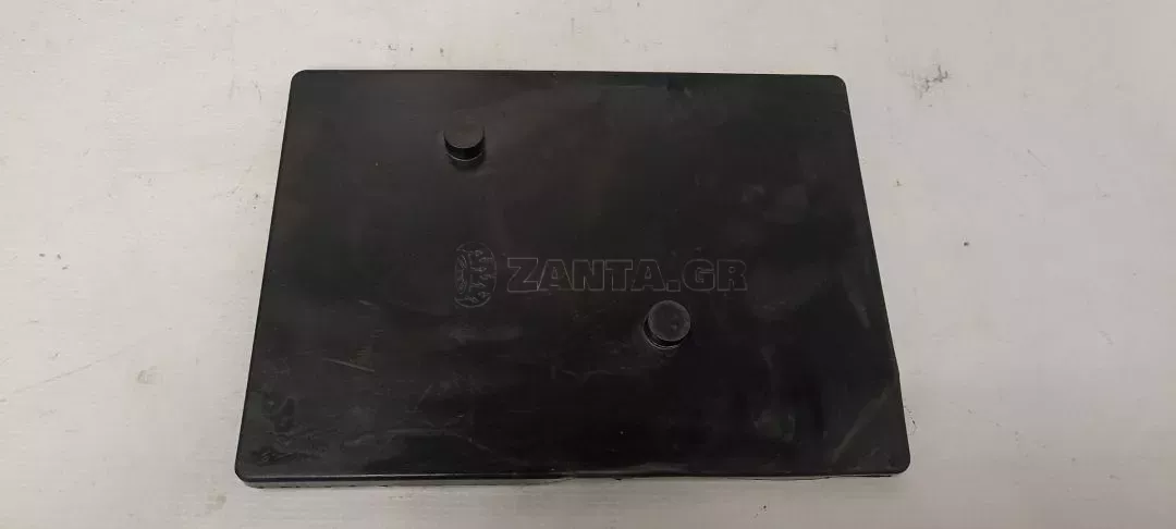 Βάση Μπαταρίας από TOYOTA YARIS - 74431-0D110