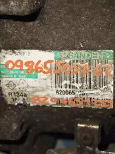 ΚΟΜΠΡΕΣΕΡ A/C – 09865505762 / 8200651251 –RENAULT CLIO  – ’05 – ’15.(Θ) 