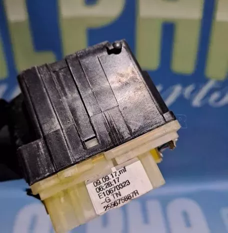 ΔΙΑΚΟΠΤΗΣ ΚΑΘΑΡΙΣΤΗΡΩΝ 255675887R - RENAULT CLIO 4 - '10 - '20.(Θ) 
