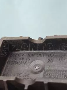 ΠΛΑΣΤΙΚΗ ΒΑΣΗ ΑΝΥΨΩΣΗΣ (ΜΑΡΣΠΙΕ) - 5171716998703 - BMW. 