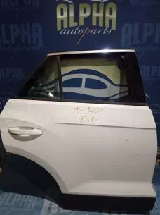 ΠΟΡΤΑ ΠΙΣΩ ΔΕΞΙΑ -VW T-ROC - '19 - '23. 