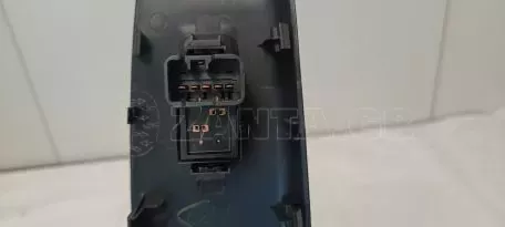Διακόπτης Ηλεκτρικού Παραθύρου Εμπρός Αριστερά από MITSUBISHI SPACE STAR - 7221T0611 8608A320 