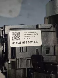 ΧΕΙΡΙΣΤΗΡΙΑ ΤΙΜΟΝΙΟΥ (ΦΛΑΣΙΕΡΑ) 8K0953568L / 4G8953502AA- AUDI  – ’13 – ’16. (Θ) 