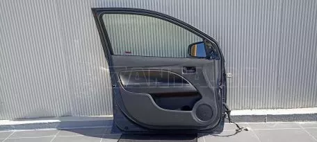 Πόρτα οδηγού από MITSUBISHI SPACE STAR - 0000 