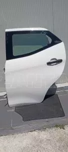 Πίσω αριστερή πόρτα από TOYOTA AYGO - 0000 