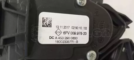 Πεταλιέρα φρένου και γκαζιού από SMART - A4532900000 465015994R A4532900800 180023357R 
