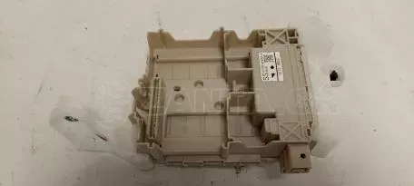 Ασφαλειοθήκη από Toyota Aygo - 82730-0H030 1C11-0053 