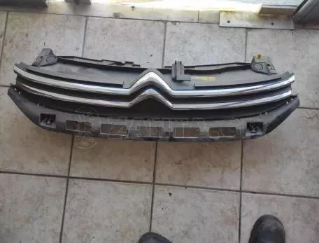 ΜΟΥΡΗ ΚΟΜΠΛΕ ΜΕ ΑΕΡΟΣΑΚΟΥΣ ΓΙΑ CITROEN C3 '16-'20 1200cc.Η ΤΙΜΗ ΕΙΝΑΙ ΕΝΔΕΙΚΤΙΚΗ. 