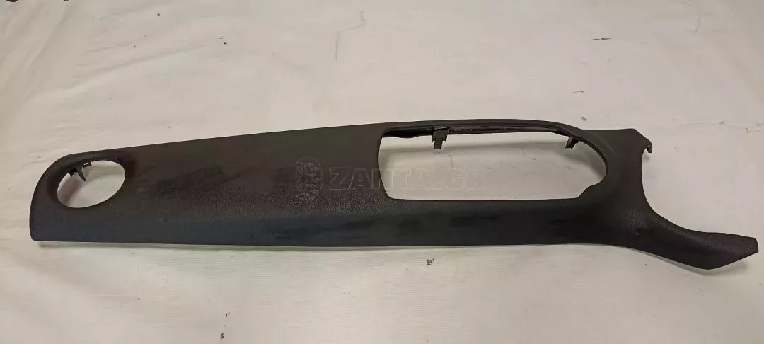 Κάλυμμα ταμπλό από TOYOTA YARIS - 55470-0D090
