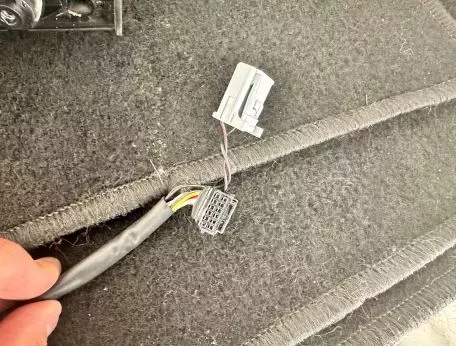ΚΑΘΡΕΠΤΗΣ ΔΕΞΙΟΣ ΜΕ BLIS RENAULT KADJAR 