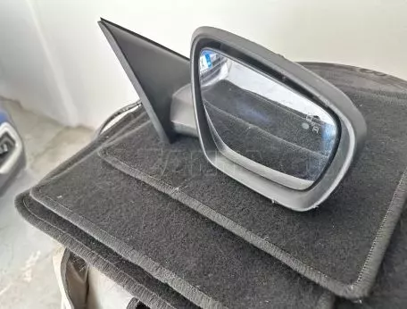 ΚΑΘΡΕΠΤΗΣ ΔΕΞΙΟΣ ΜΕ BLIS RENAULT KADJAR 