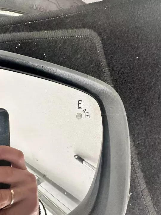 ΚΑΘΡΕΠΤΗΣ ΔΕΞΙΟΣ ΜΕ BLIS RENAULT KADJAR