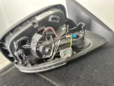 ΚΑΘΡΕΠΤΗΣ ΔΕΞΙΟΣ ΜΕ BLIS RENAULT KADJAR 